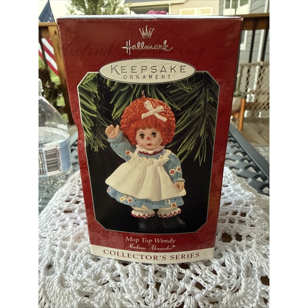 Hallmark Keepsake Mop Top Wendy Christmas Ornament Madame Alexander 1998